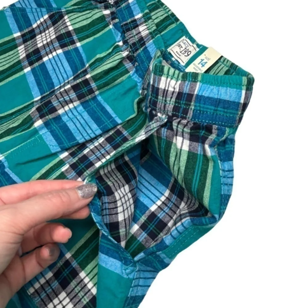 The Childrens Place Boys Shorts Size 14 Green Blue Black White Plaid Shorts